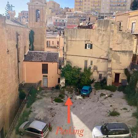 Flat - With Private Parking 아그리젠토